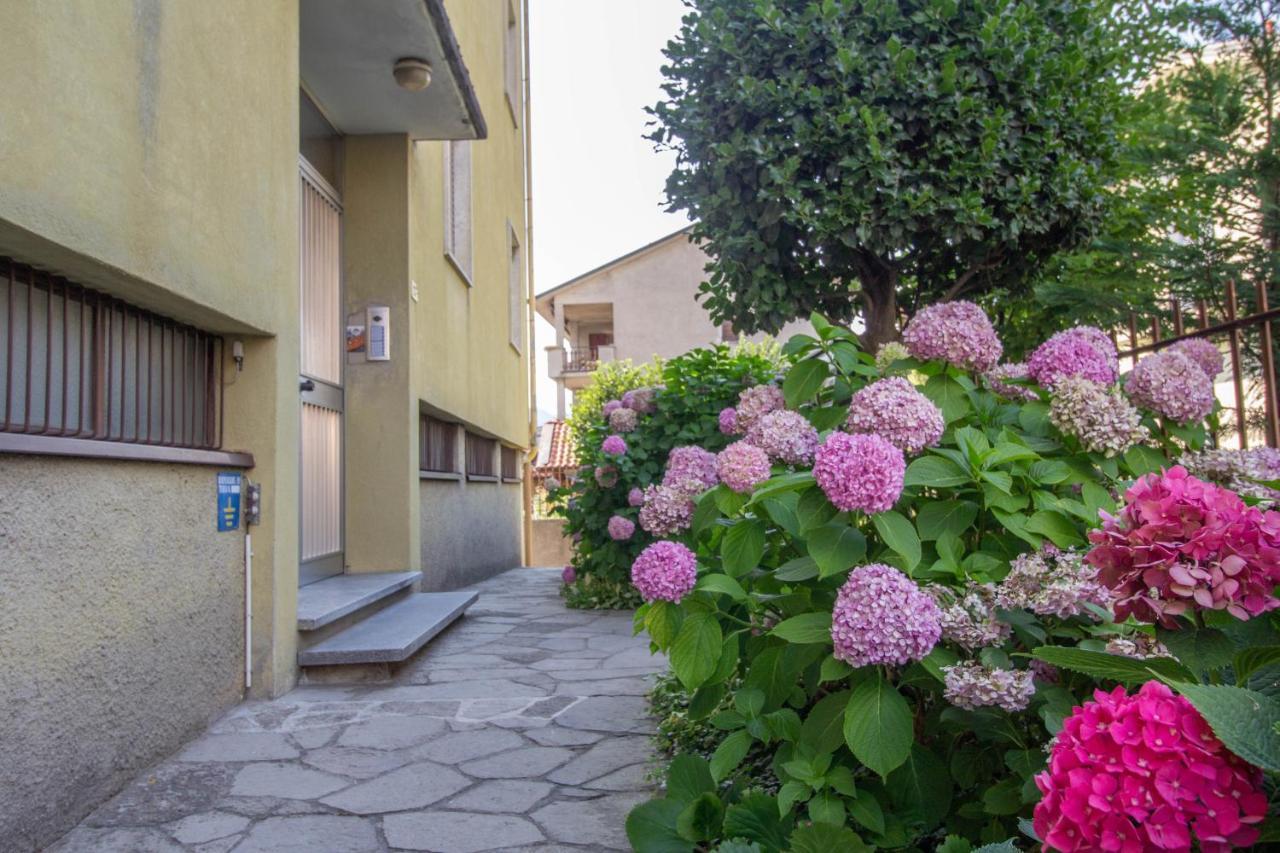 Mamma Ciccia Holiday Home - Casa Imperia Mandello del Lario Exteriér fotografie