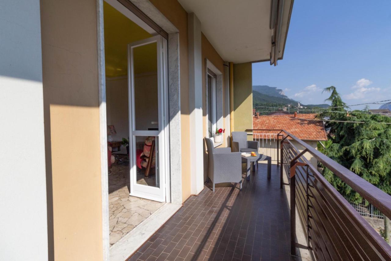 Mamma Ciccia Holiday Home - Casa Imperia Mandello del Lario Exteriér fotografie